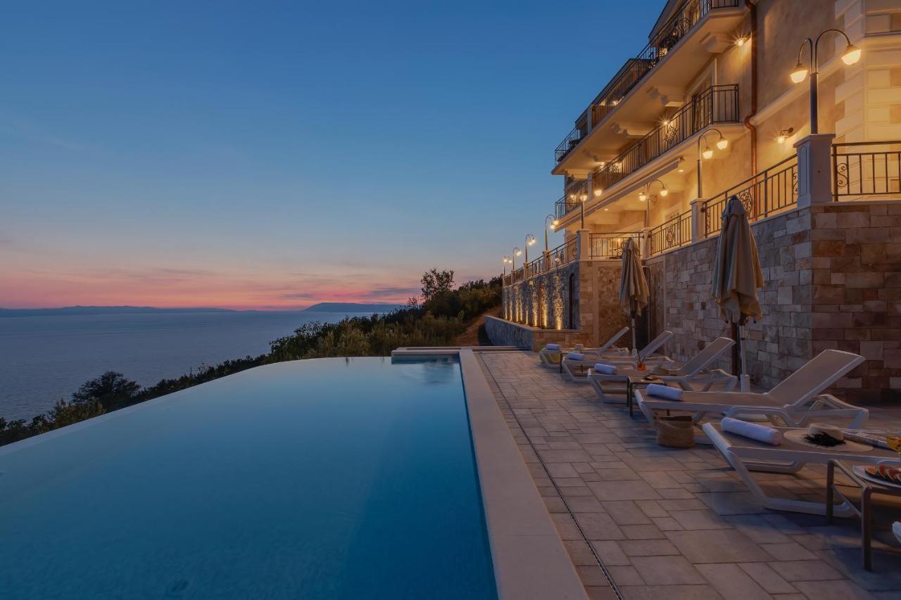 Heritage Hotel Liberan Podgora Exterior photo
